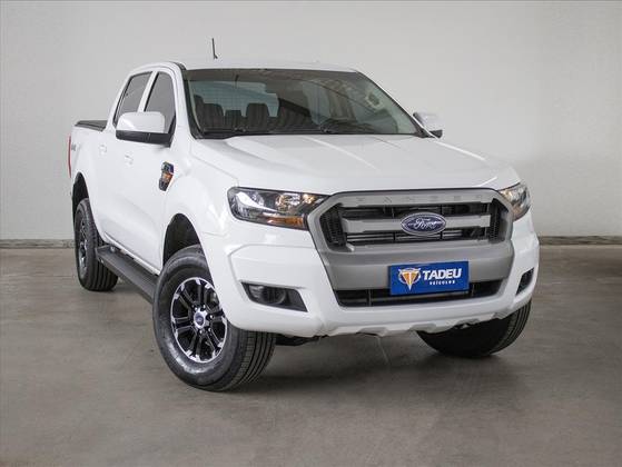 FORD RANGER 3.2 XL 4X4 CD 20V DIESEL 4P AUTOMÁTICO